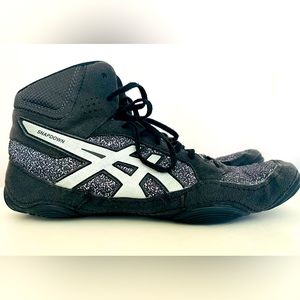 Women’s Asics Wrestling Shoes